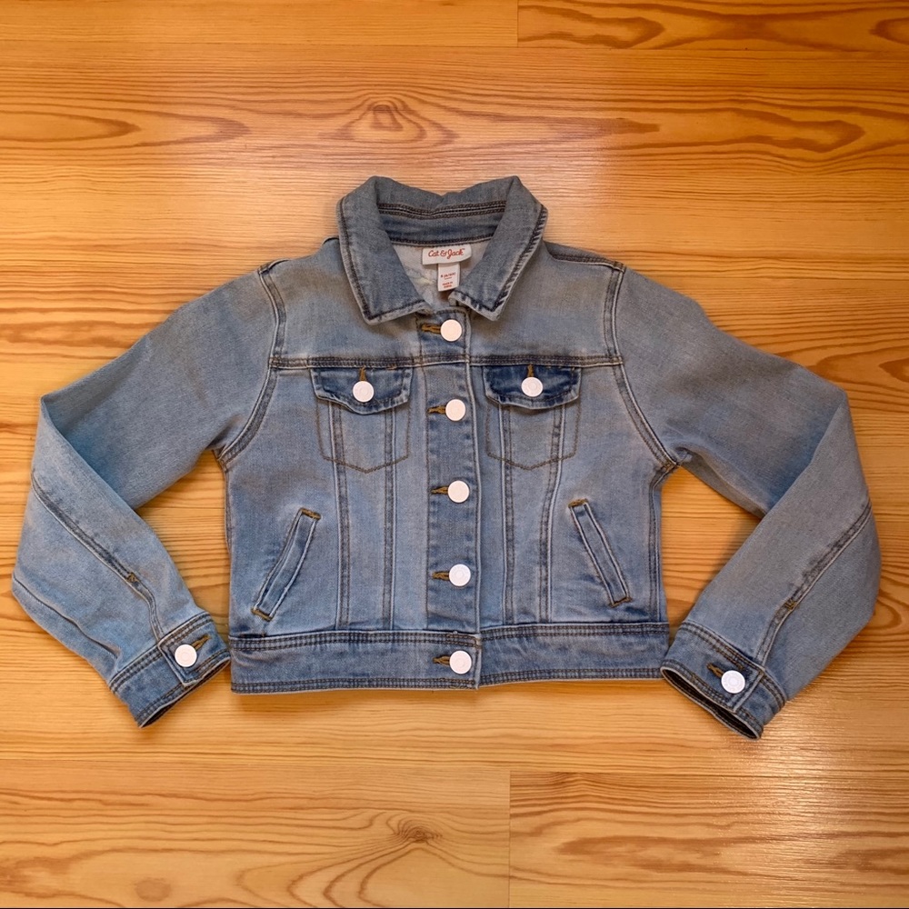 GIRL /Cat &Jack light blue jean jacket S (6/6x).